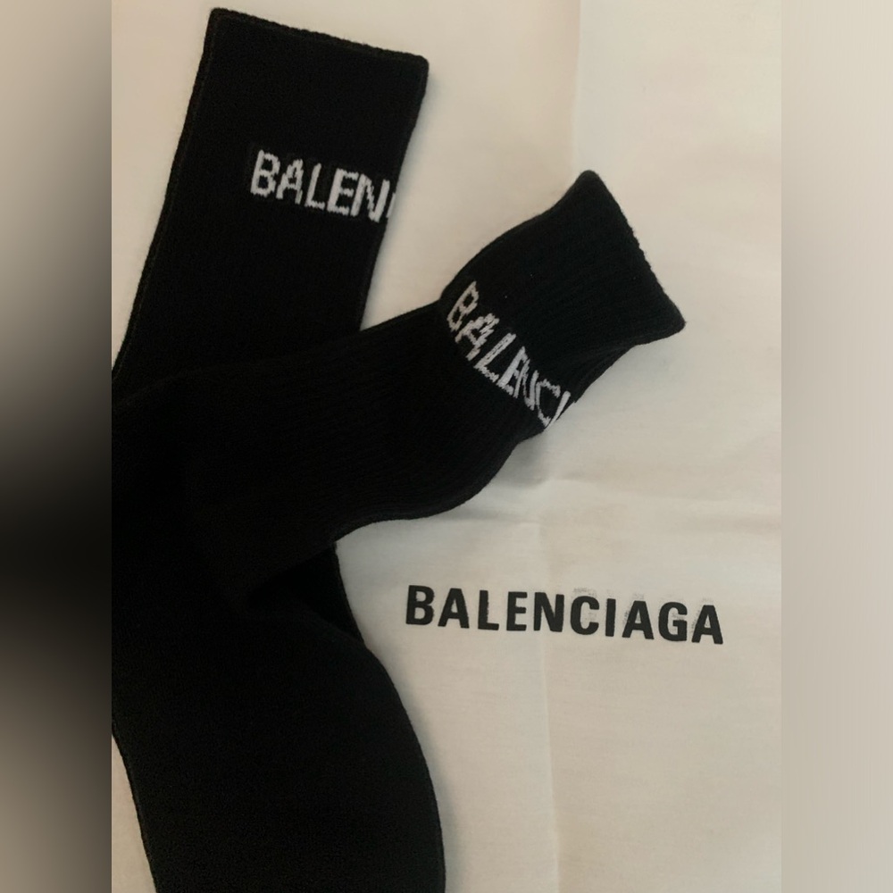 RARe “BALENCIAGA” logo socks — Unisex